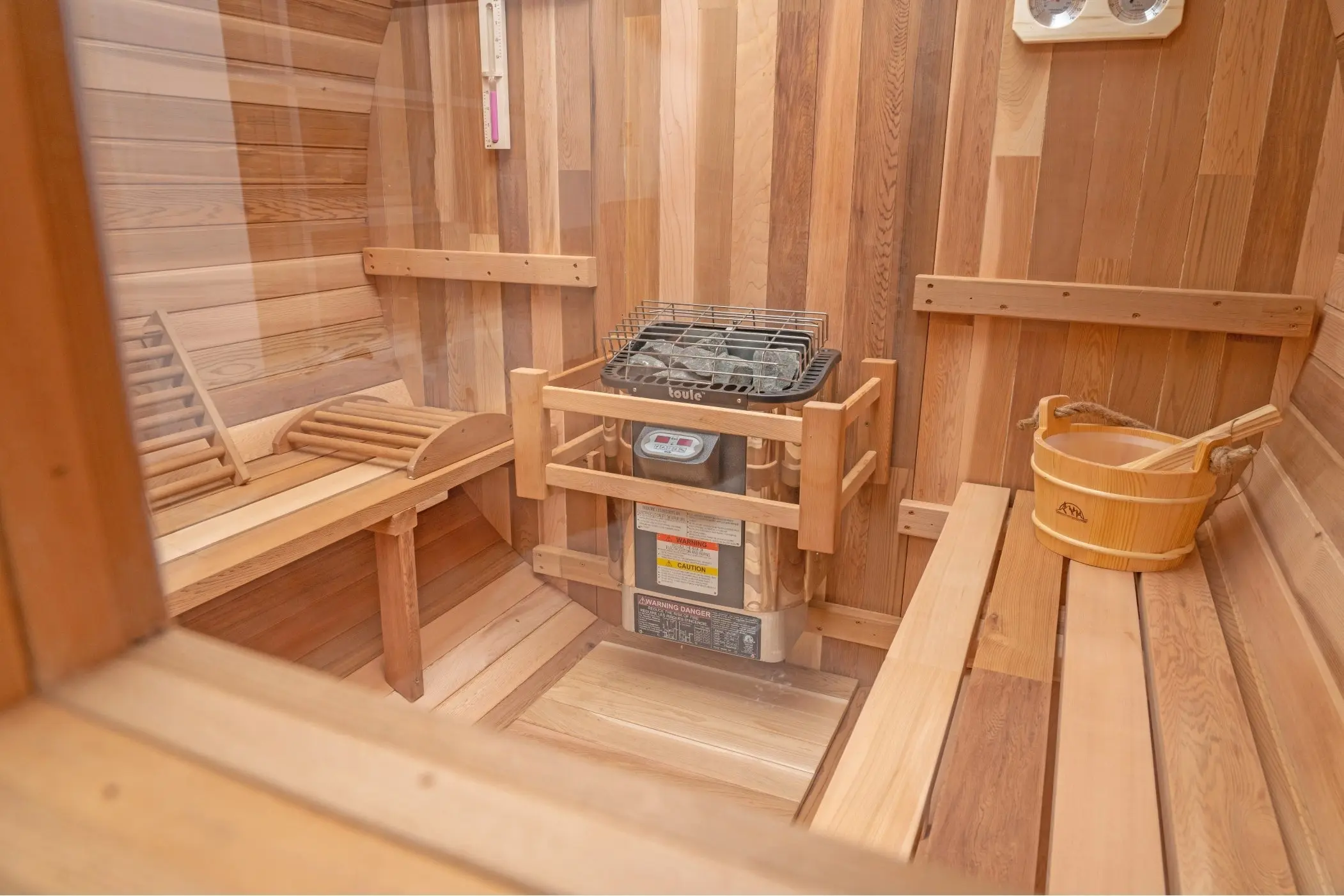 8 FT Classic Red Cedar Barrel Sauna with Porch - 4-6 Person - Image 5