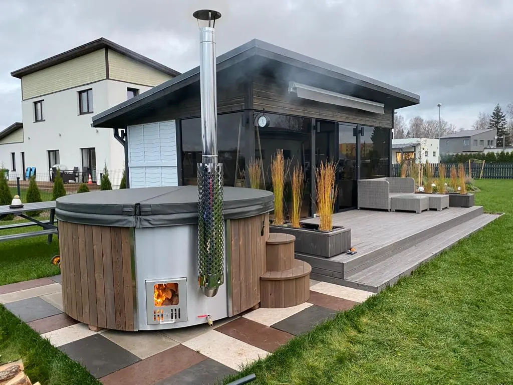 Deluxe Wood Fired Hot Tub With Liner XL - Image 19